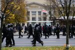 Минчанина осудили за участие в осенней акции протеста. Из доказательств по делу — бежевое пальто